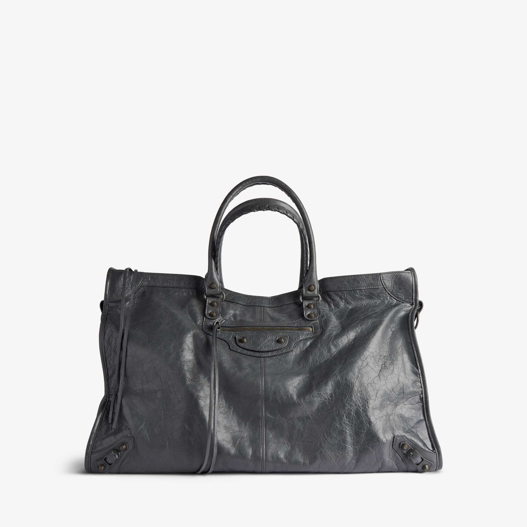 spanLe City Travel Bag in Volcanic Rock-Colored Fine-Grained Lambskin, Accented with Brass Hardware