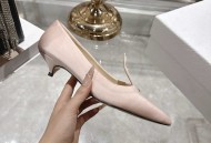 Dior 迪奥水晶烫钻尖头高跟单鞋婚鞋！