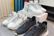 ·纪梵希 ·高端版本 同步发售鞋