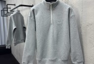 迪奥 刺绣花灰卫衣