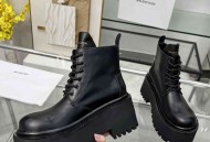 巴黎世家25秋冬 厚底短靴