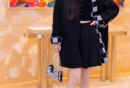  路易威登 黑白棋盘格大衣