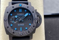 沛纳海碳纤维Pam960