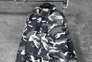 巴黎世家 24SS 迷彩滑雪服连帽