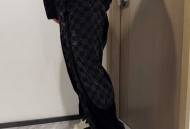 LVSS棋盘格字母植绒提花束脚裤