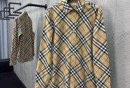 巴宝莉斜格纹 衬衫