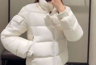 Moncler盟可睐新款MC立领小玛雅女装冬装