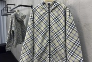 巴宝莉斜格纹马术刺绣外套