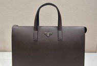 普拉达公文包2VG039深咖色