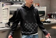 LV 连帽卫衣，