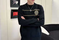 范思哲 秋冬经典翻领羊毛衫