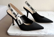 Cistian  ™ JA系列 跟高：平底鞋 