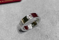 卡地亚CNC宽版三钻love钉戒指