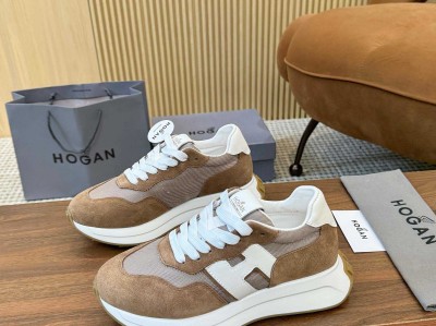 ·霍根老爹鞋飞艇鞋休闲运动鞋。