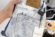 巴黎世家牛仔裤