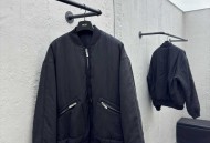 迪奥联名徽章飞行员夹克