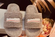 Balenciaga巴黎世家秋冬潮品毛拖鞋