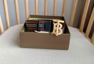 Burberry巴宝莉意大利精制网纹腰带