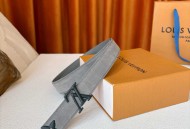 LV腰带是对该品牌创造力的致敬