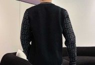 【FENDI芬迪】秋冬经典翻领羊毛衫