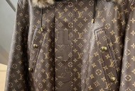 LV满印连帽豹纹领派克大衣